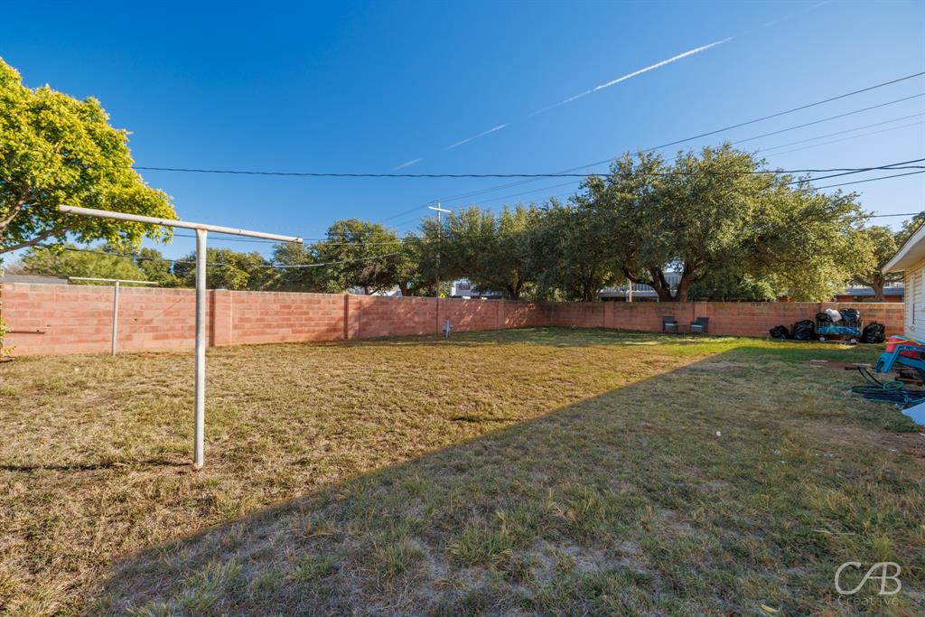 Elmwood West - Residential