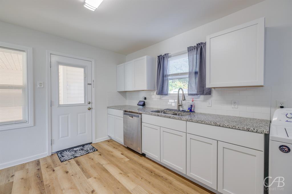 Elmwood West - Residential