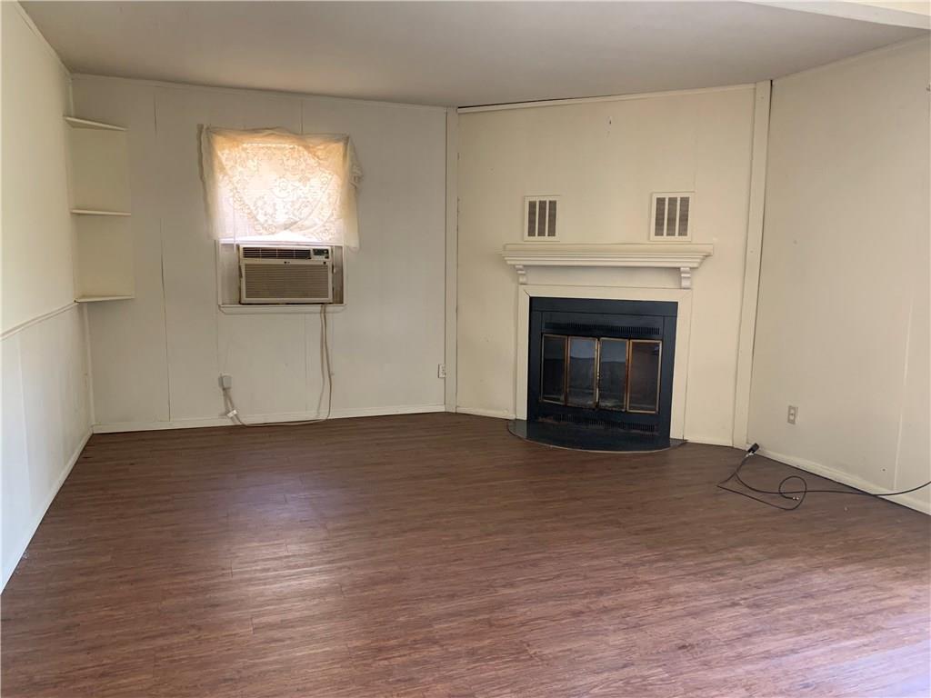 FAIRMEADOWS 4 - Residential Lease