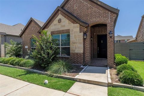 Photo of 904 Parkside Drive, Argyle, TX 76226 (MLS # 21250361)