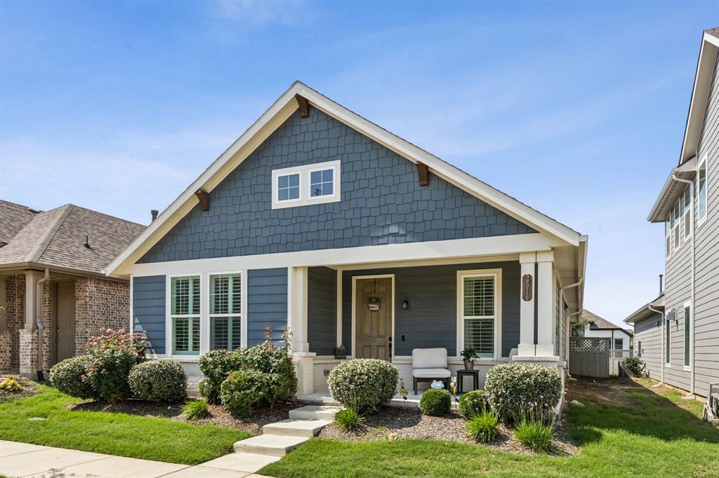 2516 Stella Lane