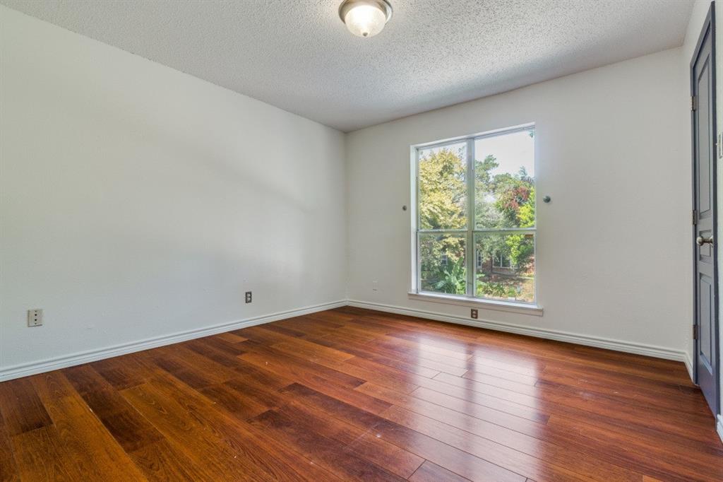 River Oaks - Residential