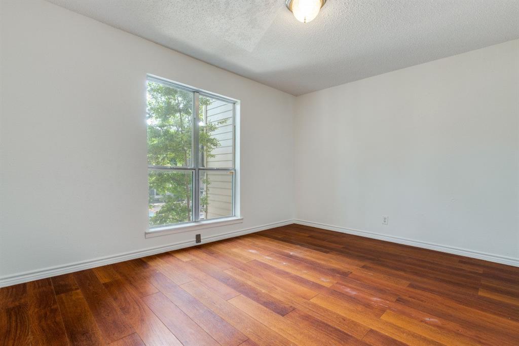 River Oaks - Residential