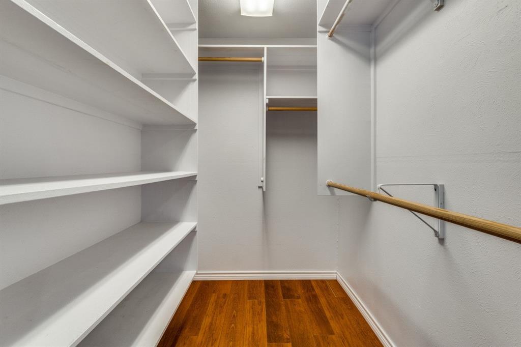 River Oaks - Residential