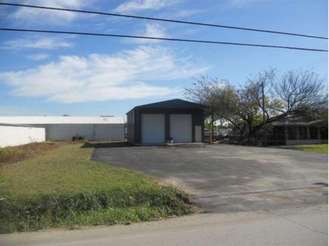 000 Rendon Road Fort Worth TX 76140