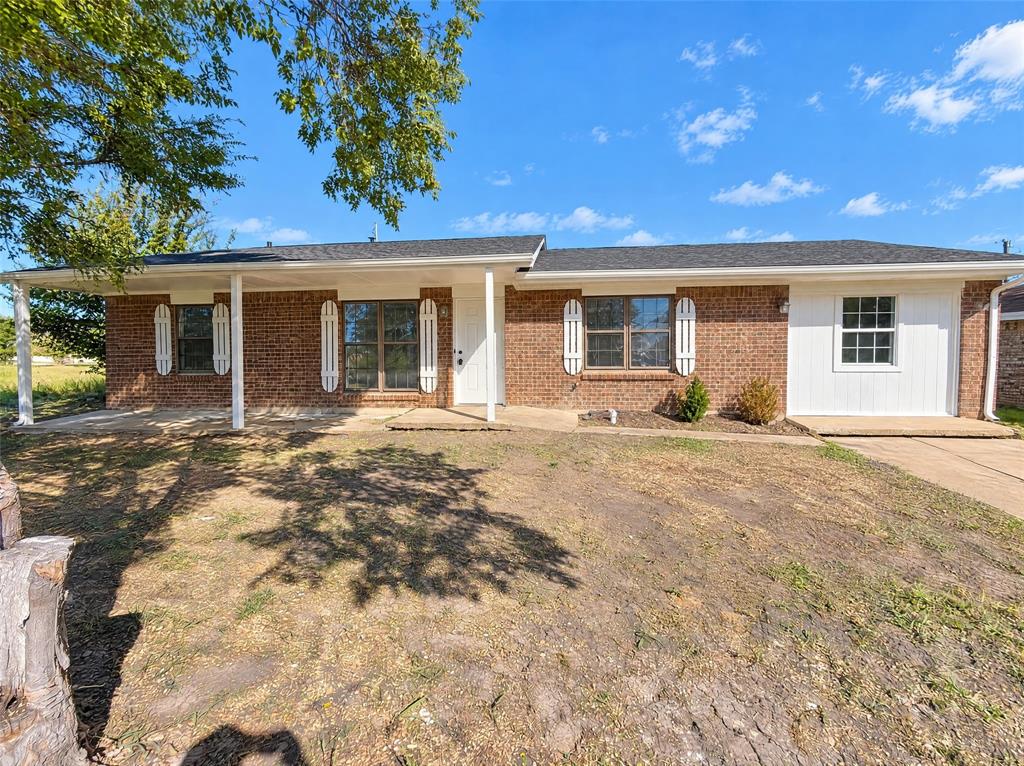 Photo of 1535 El Camino Circle, Princeton, TX 75407 (MLS # 21419343)