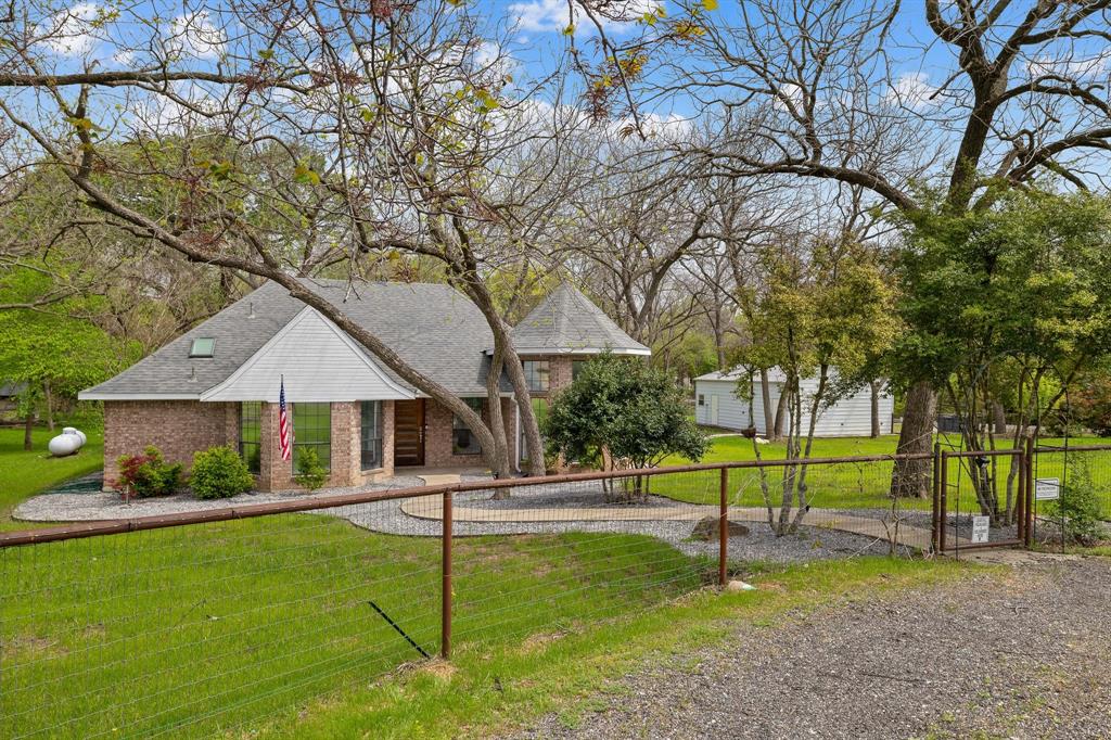 161 Farms Road