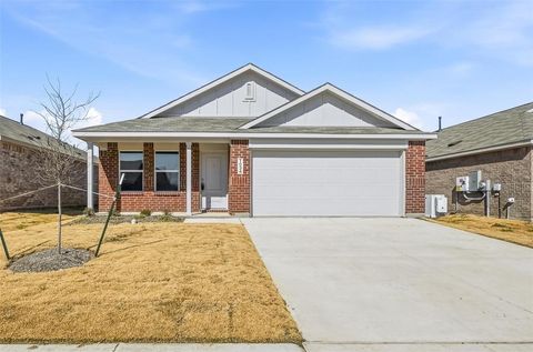 Photo of 1034 Neyland Drive, Ennis, TX 75119 (MLS # 21178932)