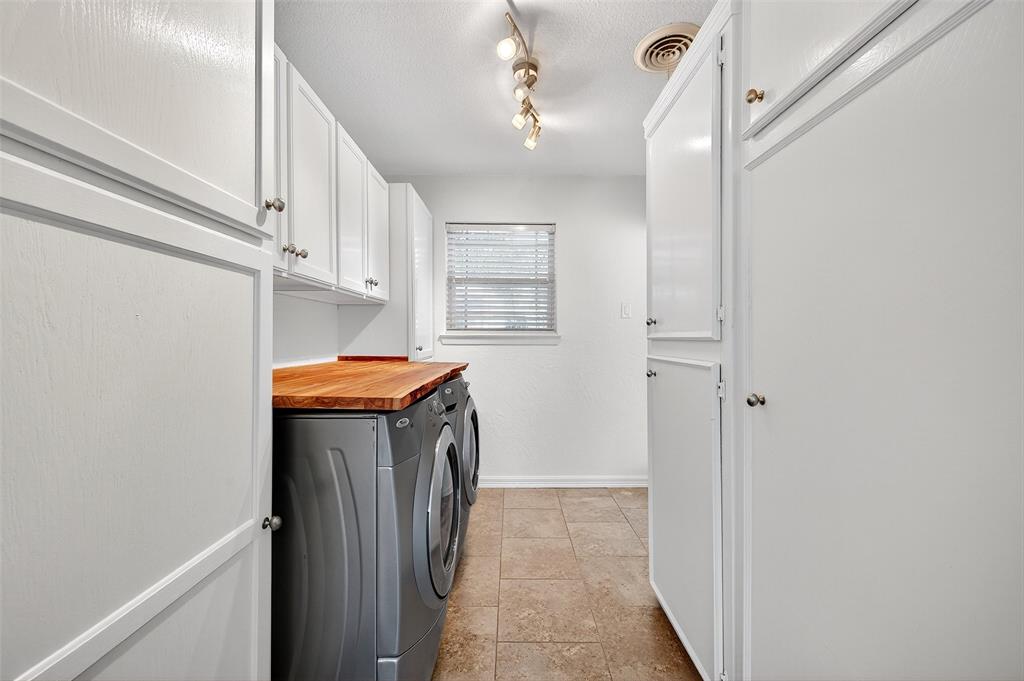 Lake Kiowa - Residential