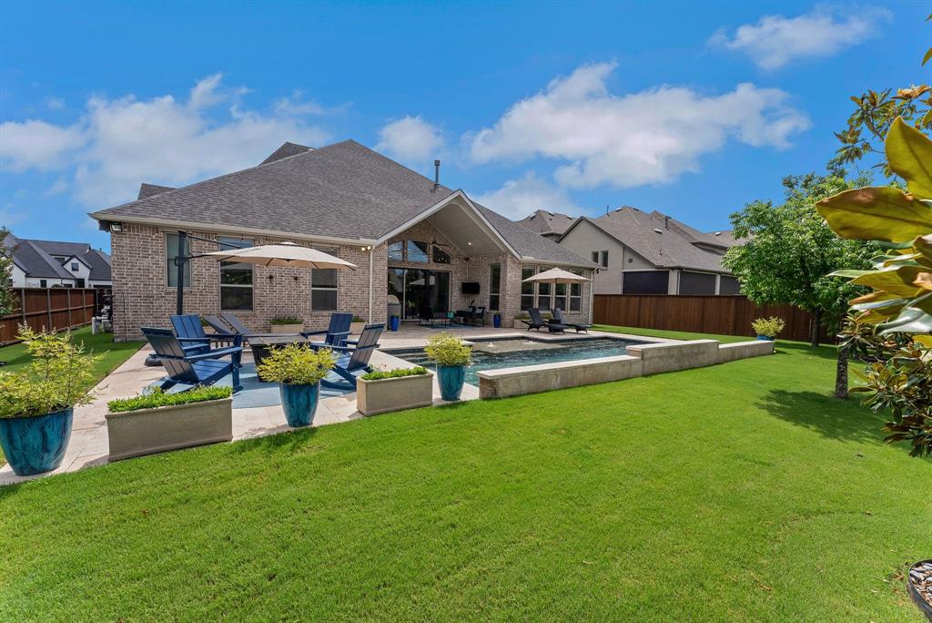 841 Ivy Glen Court