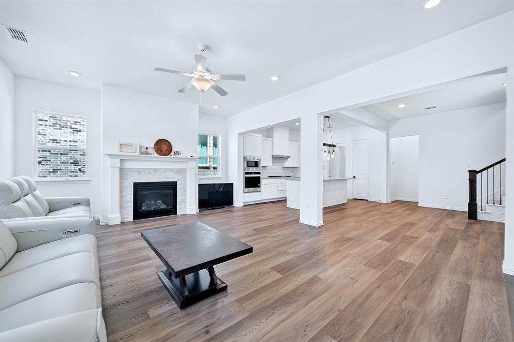 836 Utica Drive