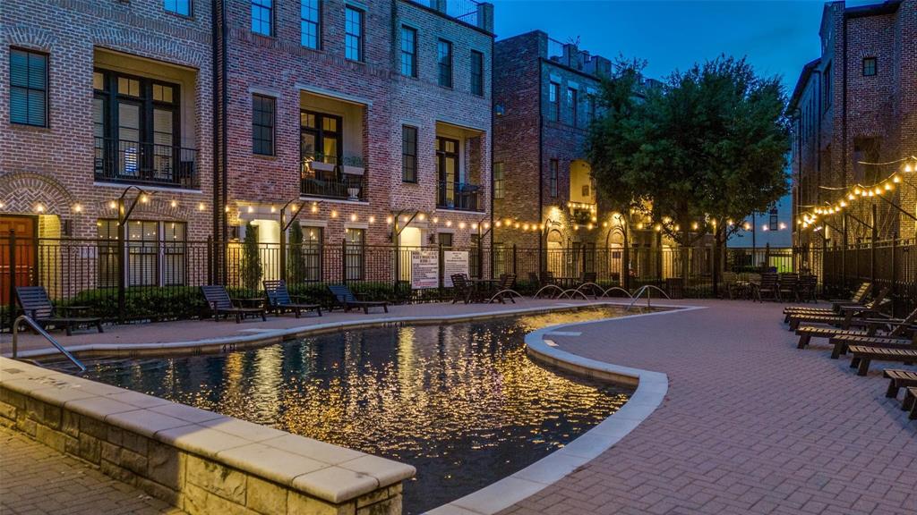 Intown Homes Farmers Market - Residential