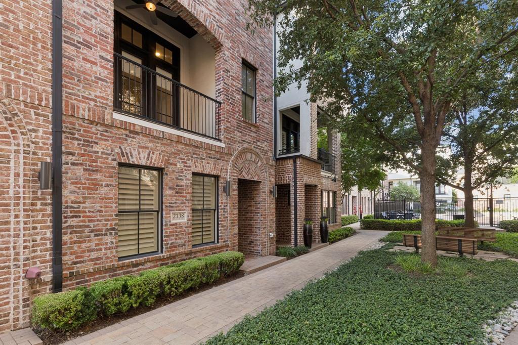 Intown Homes Farmers Market - Residential