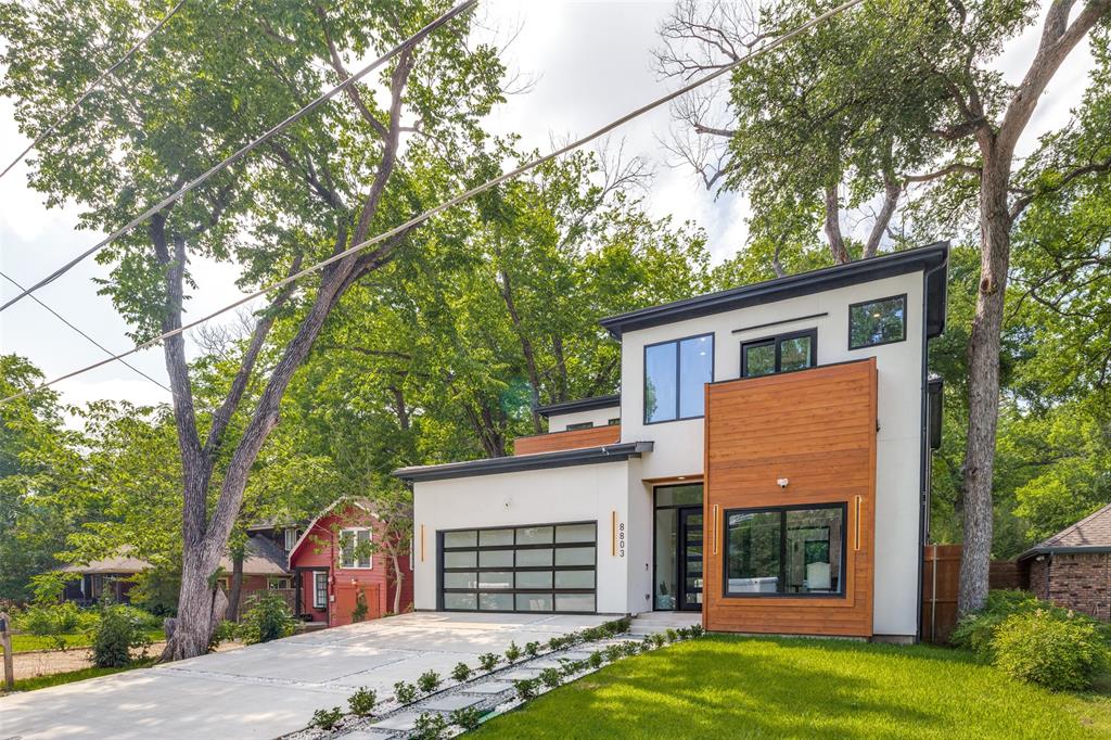 8803 Eustis Avenue