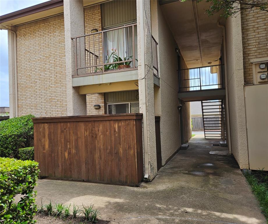 Las Colonitas Condo - Residential