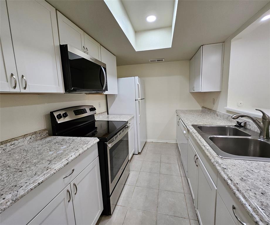 Las Colonitas Condo - Residential