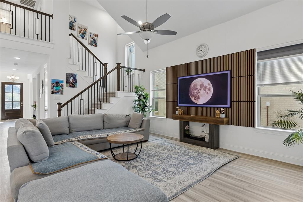 2813 Epping Way