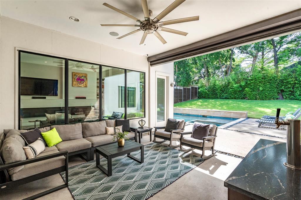 White Rock Hlnds - Residential