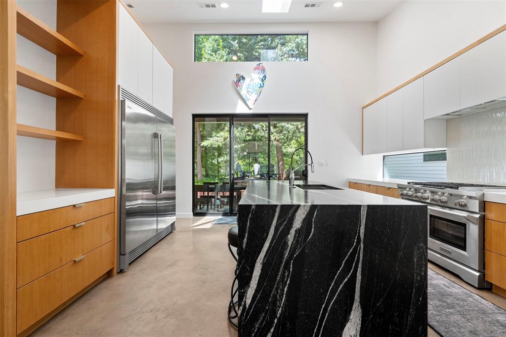 White Rock Hlnds - Residential