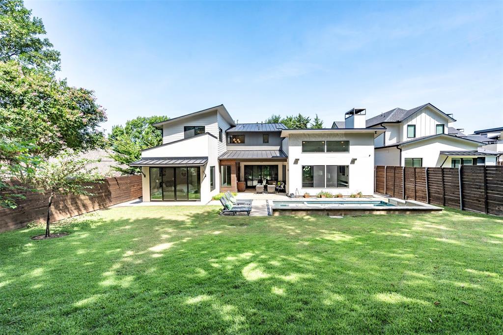 White Rock Hlnds - Residential