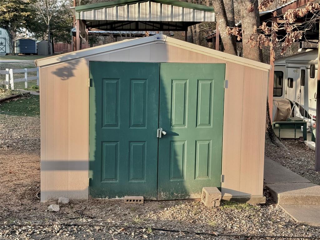 White Oak Shores - Residential