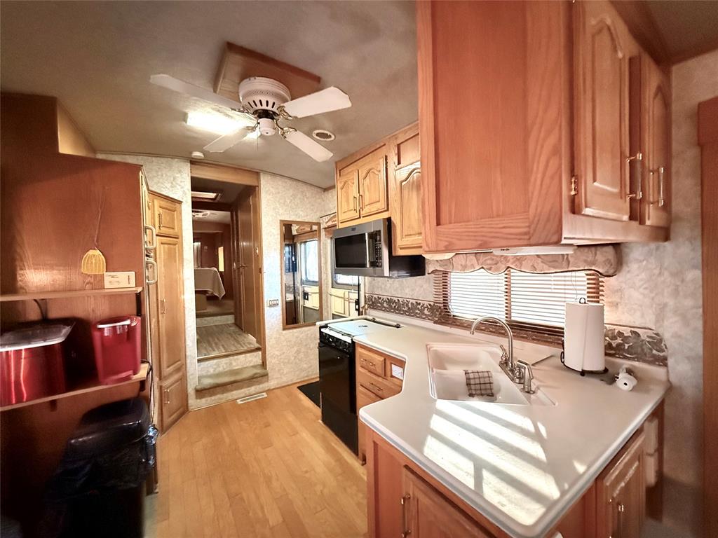 White Oak Shores - Residential