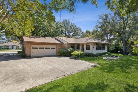 A home in Richardson