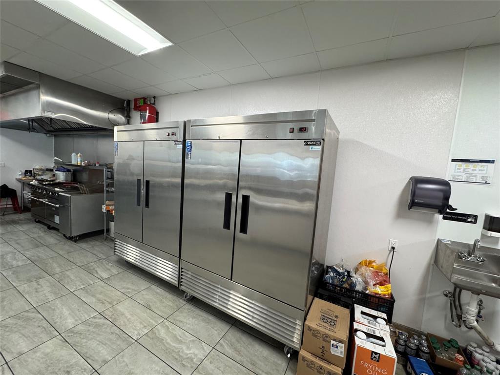 J Rush Surv Abs #842 - Commercial Sale