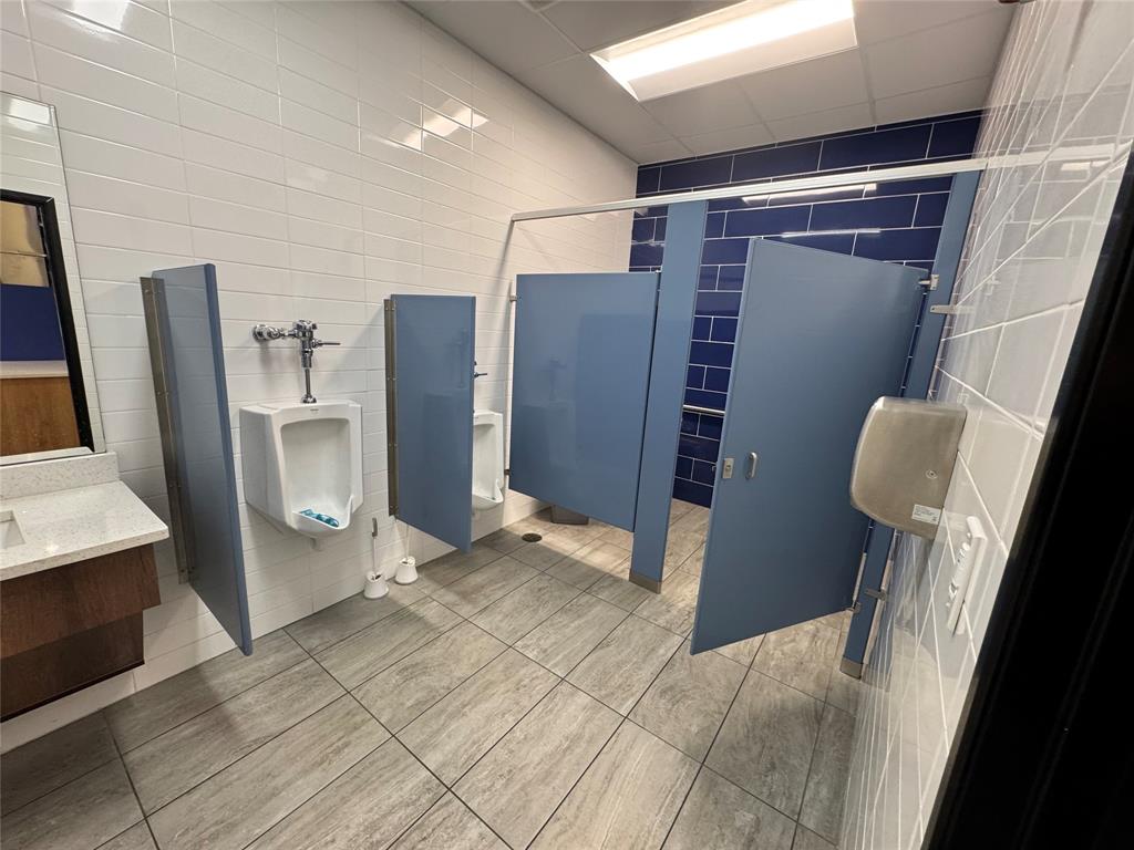 J Rush Surv Abs #842 - Commercial Sale