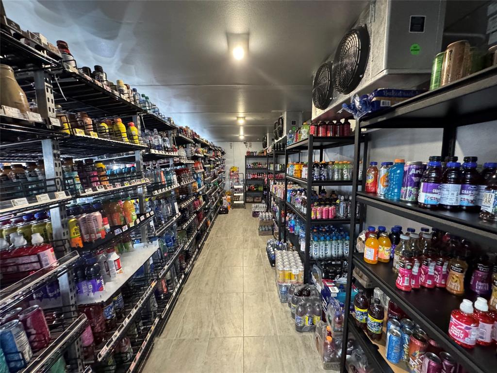 J Rush Surv Abs #842 - Commercial Sale