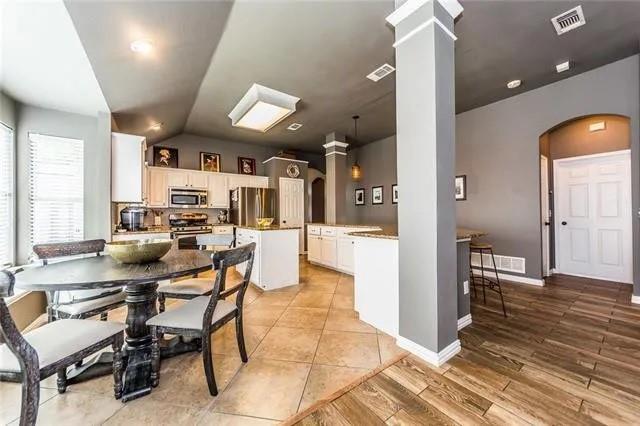 Hillcrest Highlands Ph I - Residential Lease