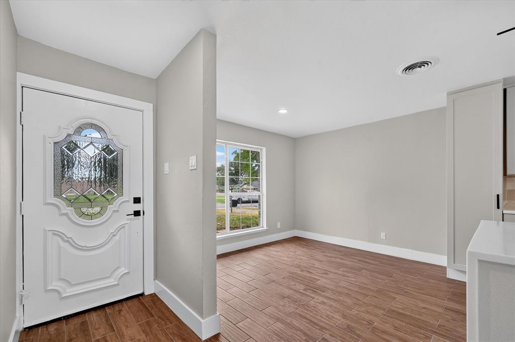 3615 Morningstar Lane