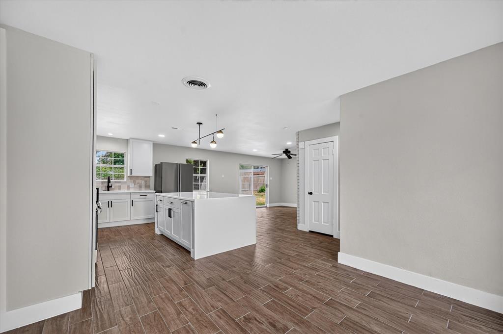3615 Morningstar Lane