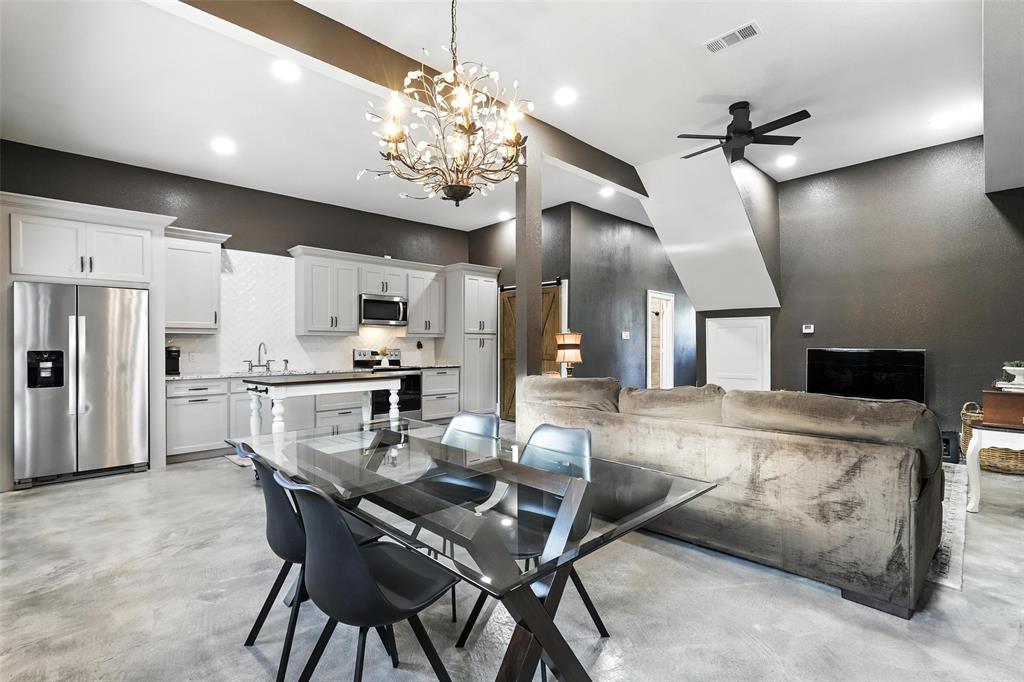 H G Catlett Surv #11 Abs #186 - Residential