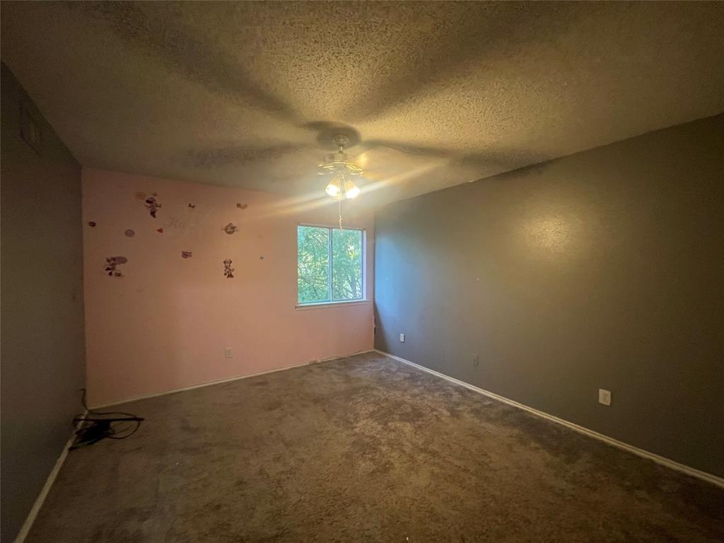 Hillcrest 03 - Residential