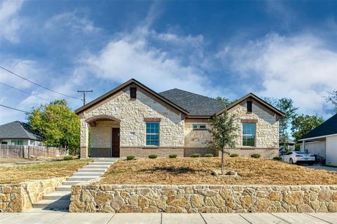 701 Dr Martin Luther King Jr. Boulevard Waxahachie TX 75165