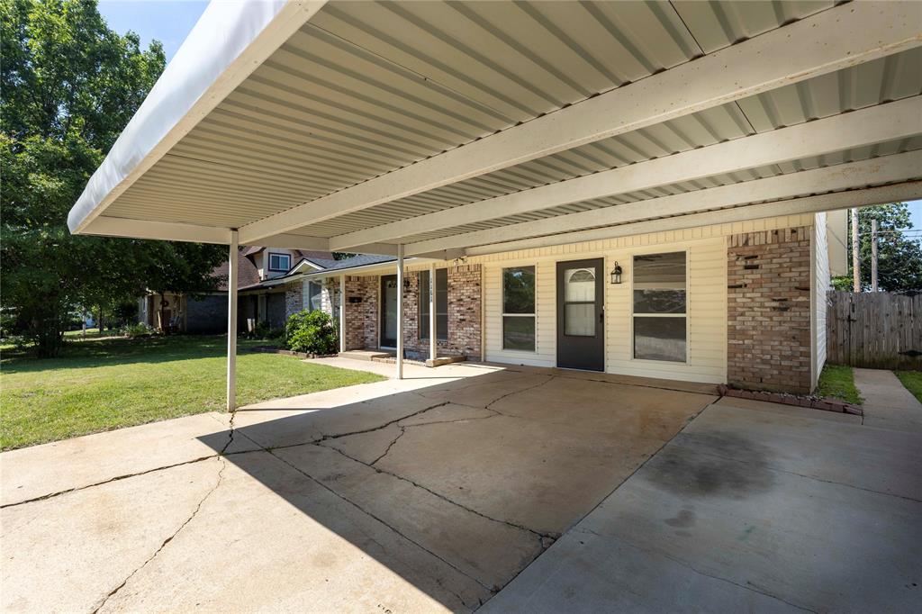 1161 Pebblebrook Drive