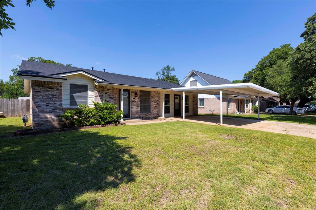 1161 Pebblebrook Drive