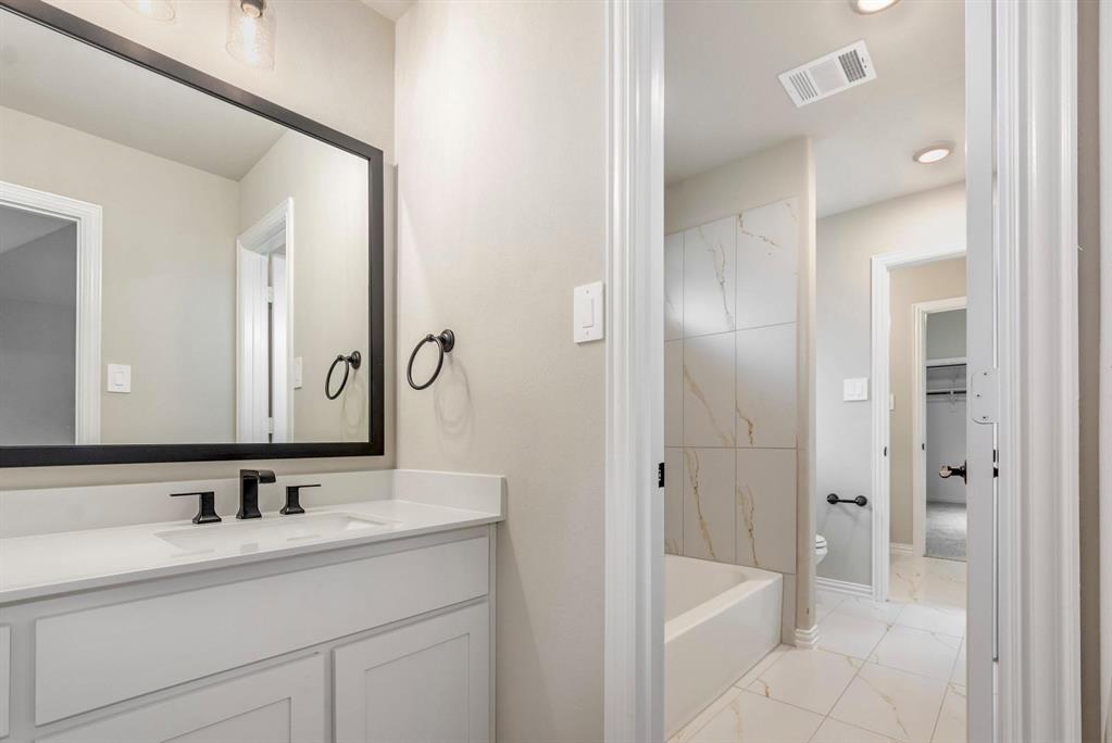 MALABAR HILL - Residential