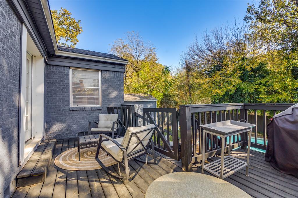 Eltivoli Place - Residential