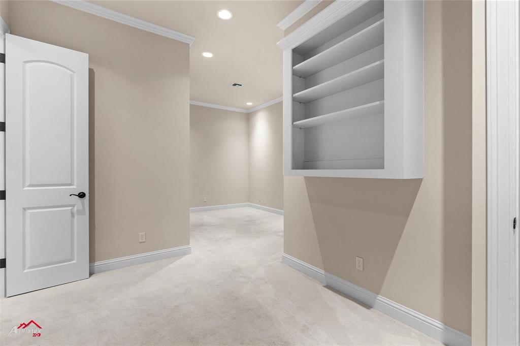 Lake Pointe Place - Residential