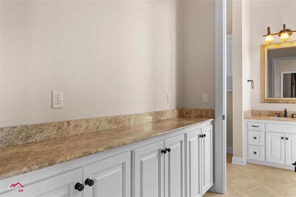 Lake Pointe Place - Residential