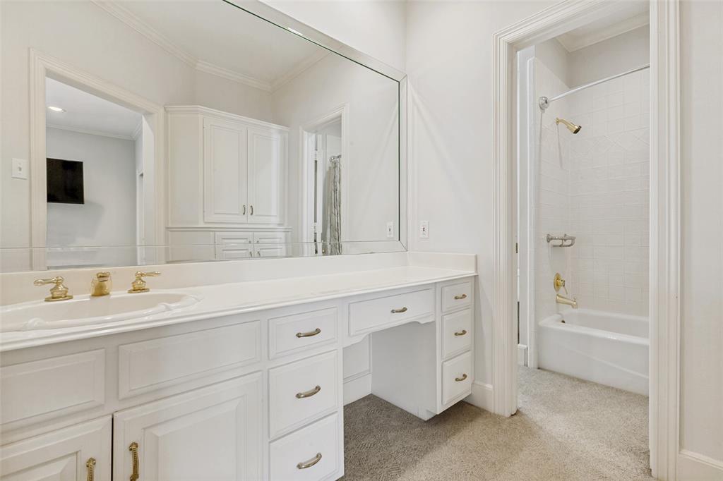 Waterford On The Park - Residential