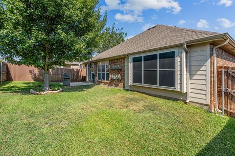 A home in Lake Dallas