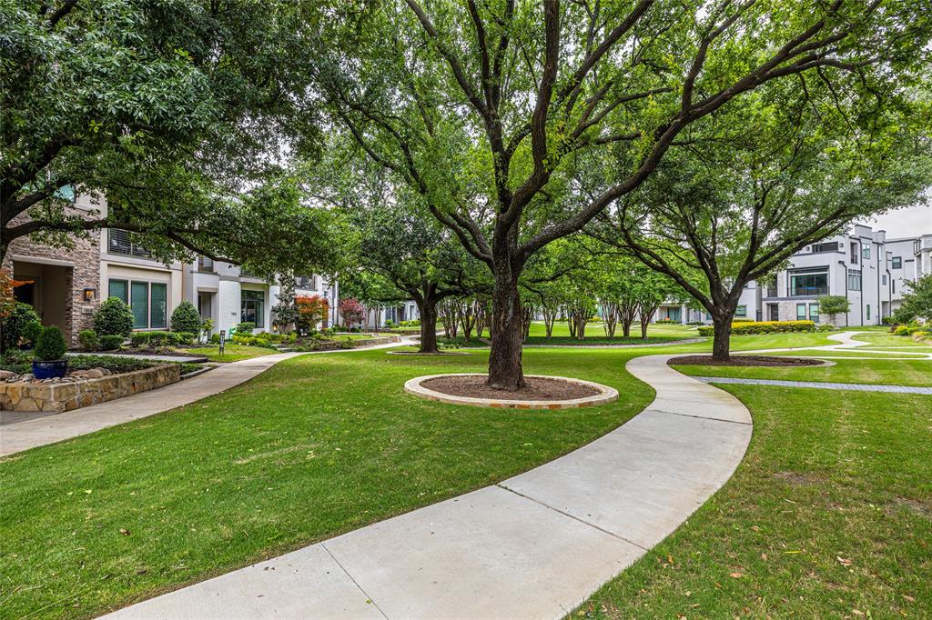 7809 Merit Lane