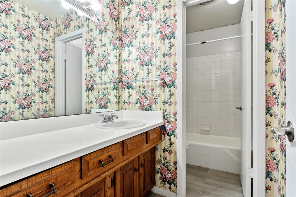 Broadmoor - Residential