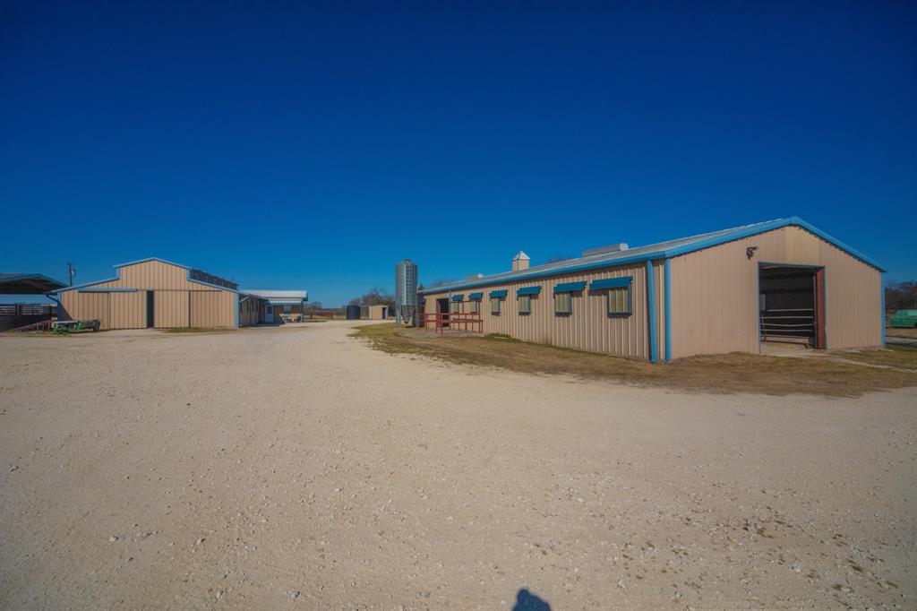 ABST 555 TR 32A,32B W O MERRIWETHER - Farm