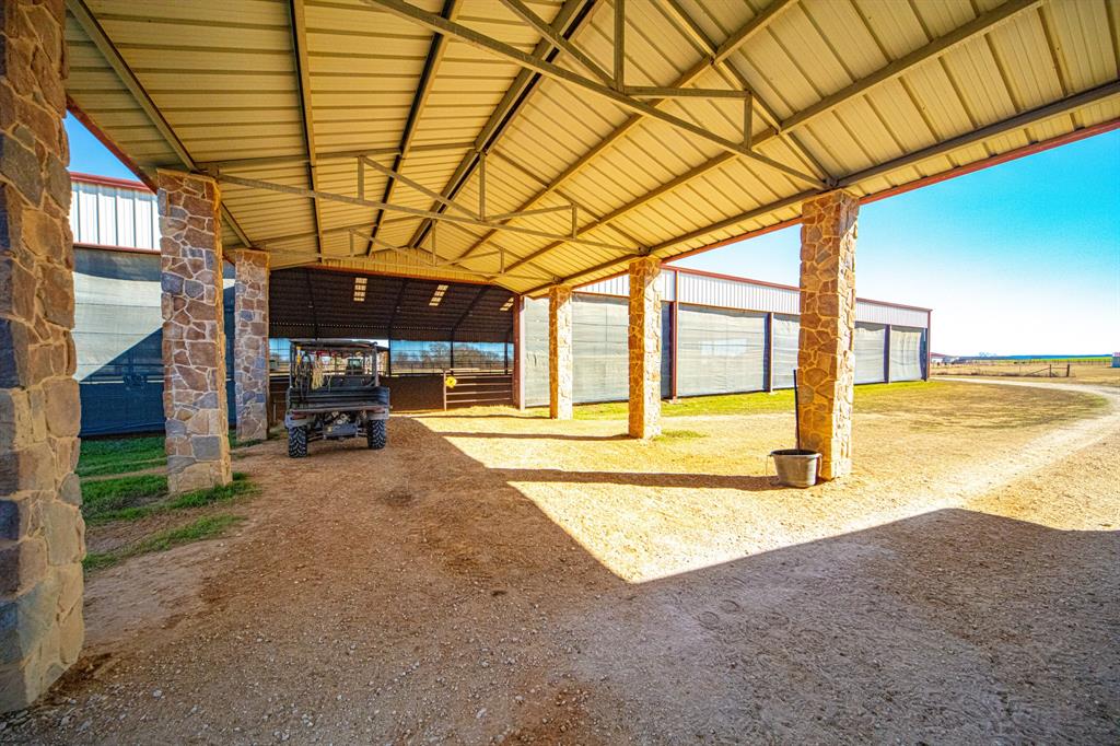 ABST 555 TR 32A,32B W O MERRIWETHER - Farm