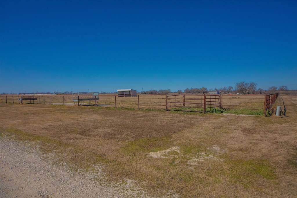 ABST 555 TR 32A,32B W O MERRIWETHER - Farm