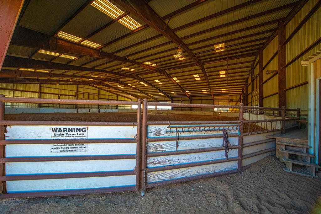 ABST 555 TR 32A,32B W O MERRIWETHER - Farm